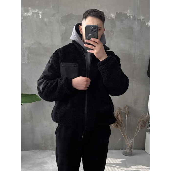 Об’ємний плюшевий бомбер