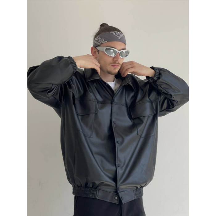 Oversize бомбер із екошкіри
