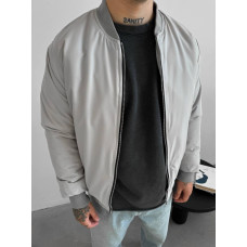 Базовий oversize бомбер