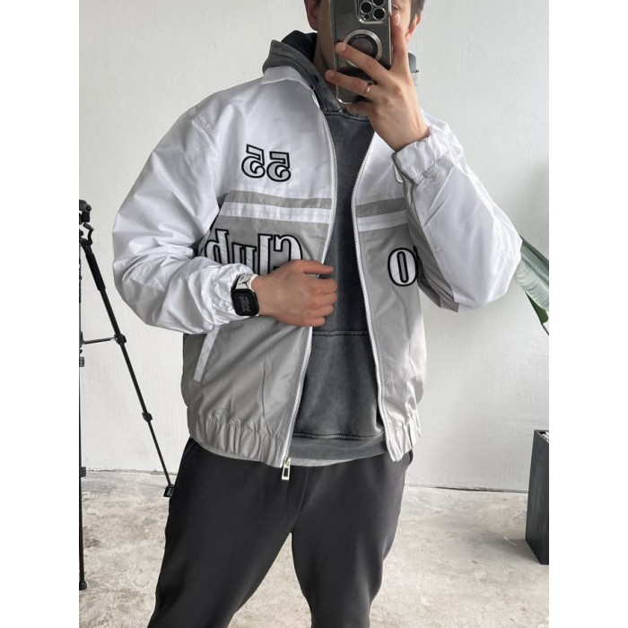 Oversize бомбер з вишивкою