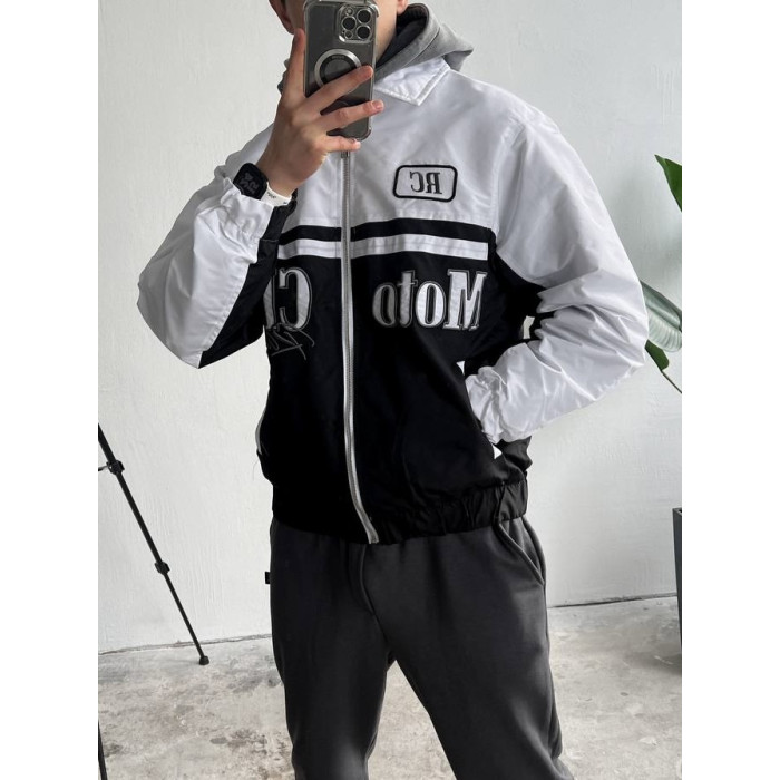 Oversize бомбер з вишивкою