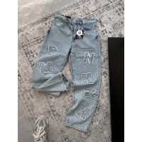 Джинси Baggy з акцентною нашивкою