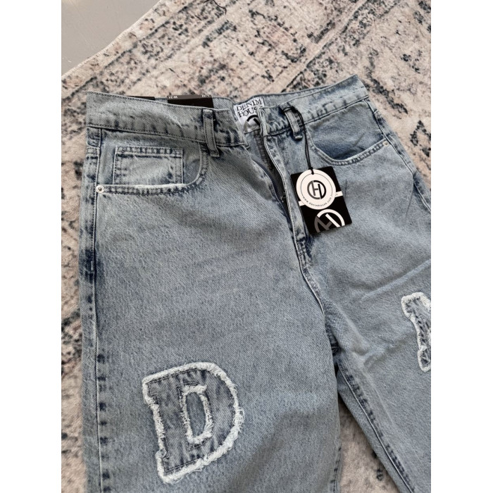 Джинси Baggy з акцентною нашивкою