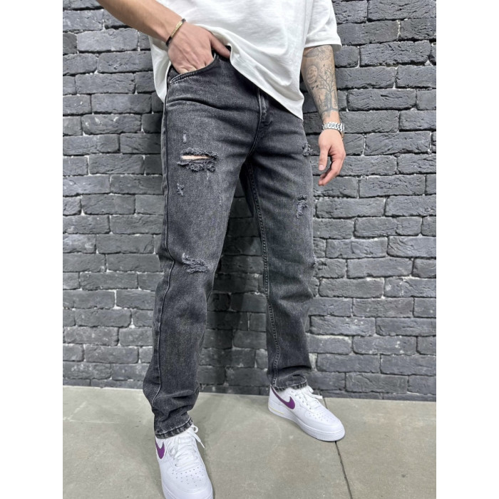 Джинси Regular Fit з подертостями