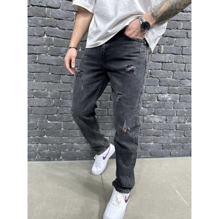 Джинси Regular Fit з подертостями