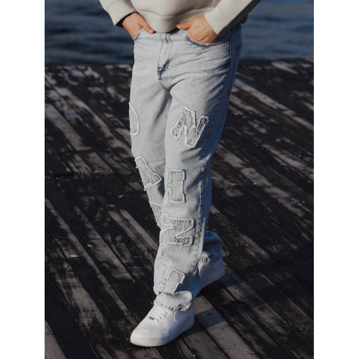 Джинси Baggy з акцентною нашивкою