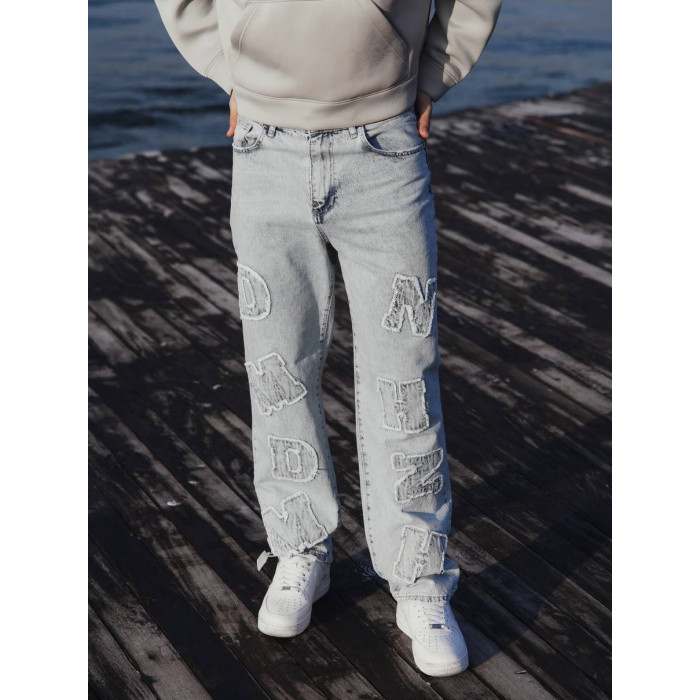 Джинси Baggy з акцентною нашивкою