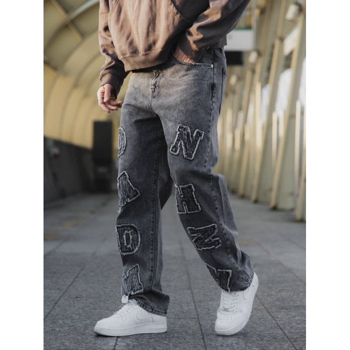 Джинси Baggy з акцентною нашивкою