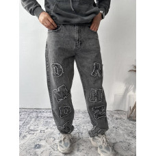 Джинси Baggy з акцентною нашивкою