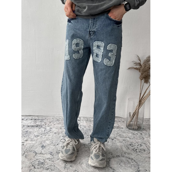 Джинси Baggy з акцентною нашивкою