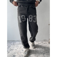 Джинси Baggy з акцентною нашивкою