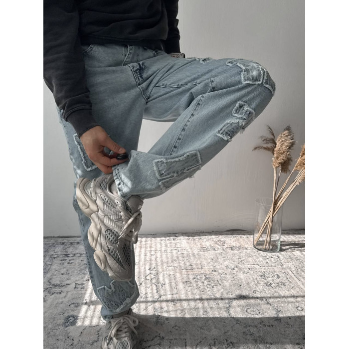 Джинси Baggy з акцентною нашивкою
