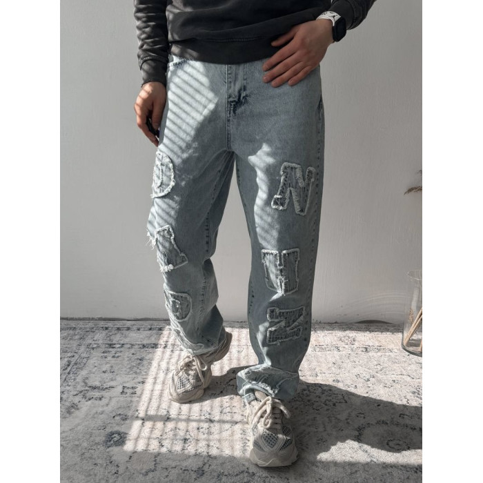 Джинси Baggy з акцентною нашивкою