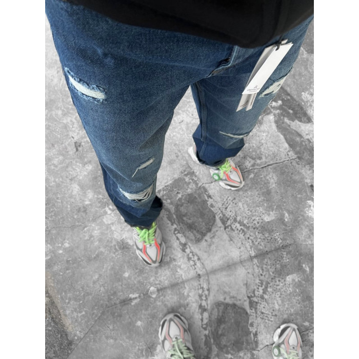 Джинси Baggy з рваностями