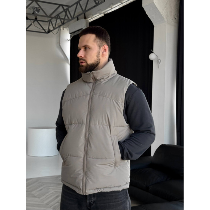 Стьобаний об'ємний жилет