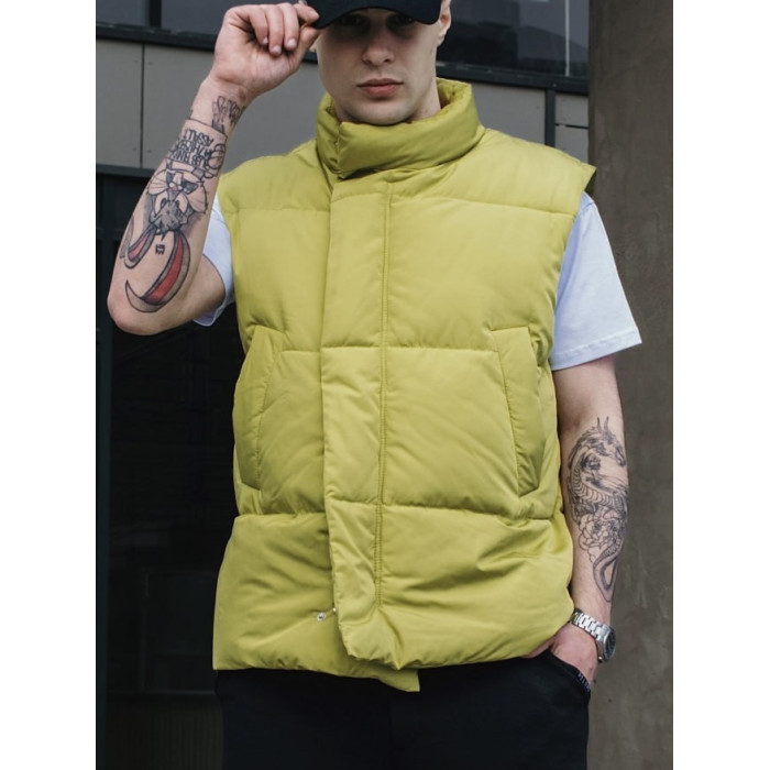 Стьобаний жилет oversize