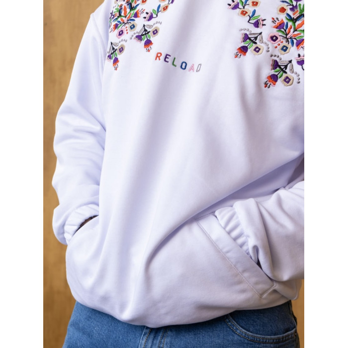 Oversize худі з вишивкою