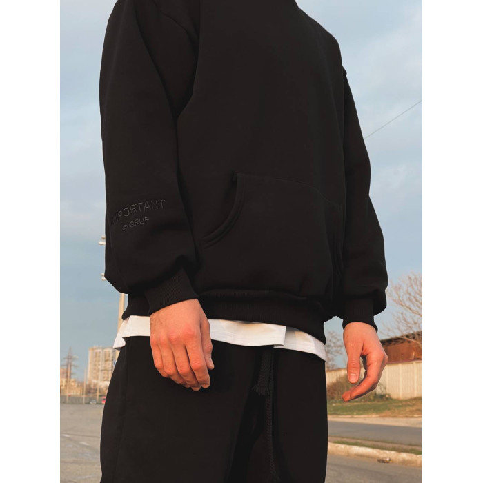 Oversize худі з вишивкою