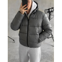 Зимова стьобана куртка