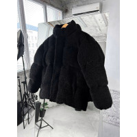 Зимова плюшева куртка oversize