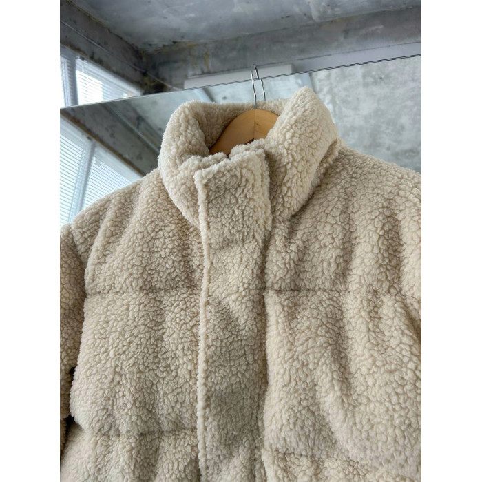 Зимова плюшева куртка oversize