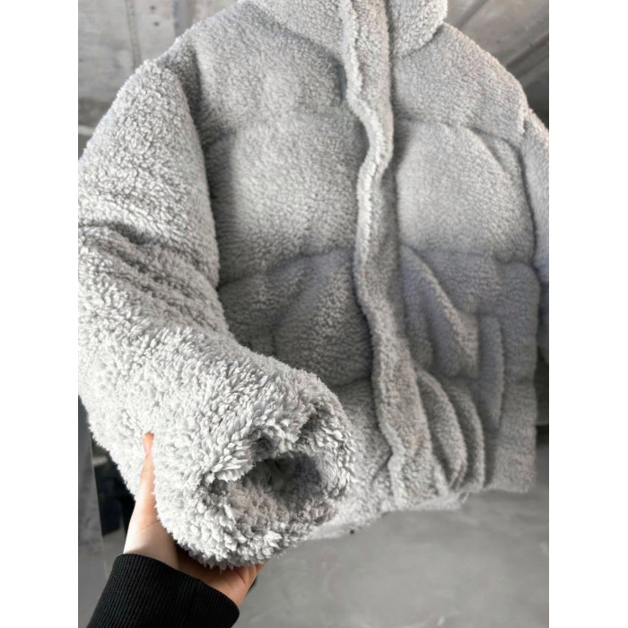 Зимова плюшева куртка oversize