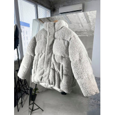 Зимова плюшева куртка oversize