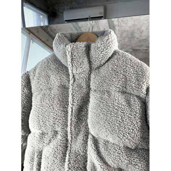 Зимова плюшева куртка oversize