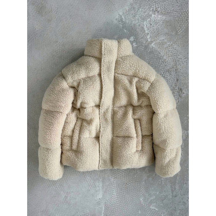 Зимова плюшева куртка oversize