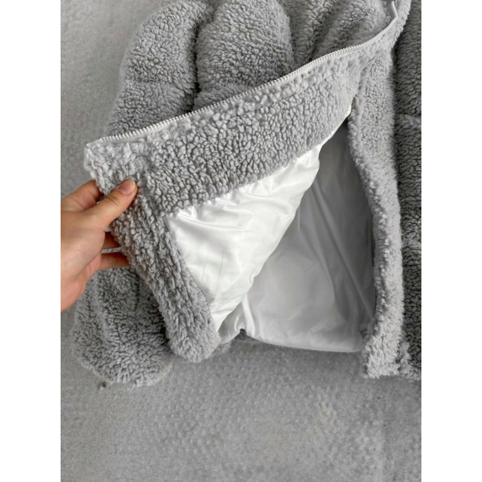 Зимова плюшева куртка oversize