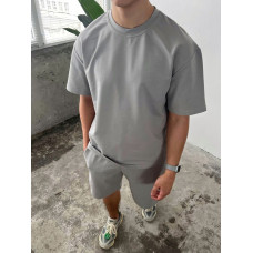 Oversize костюм з акцентними смужками