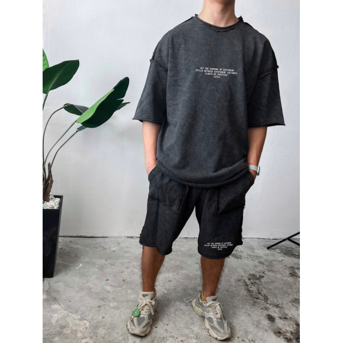Oversize костюм з акцентними швами