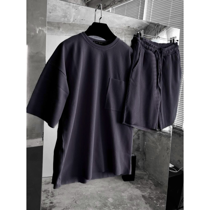 Літній oversize костюм у рубчик