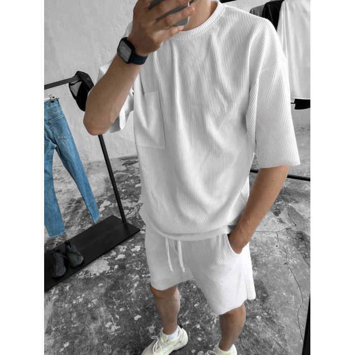 Літній oversize костюм у рубчик