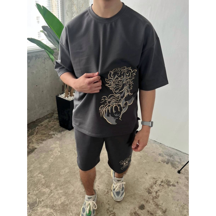 Oversize костюм з вишивкою