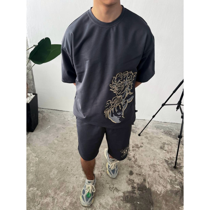 Oversize костюм з вишивкою