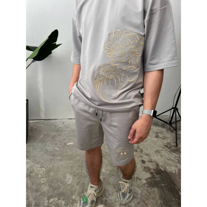 Oversize костюм з вишивкою