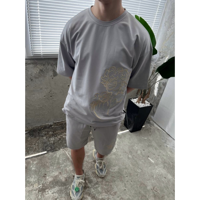 Oversize костюм з вишивкою