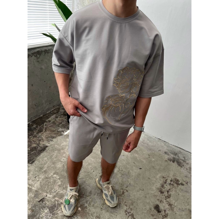 Oversize костюм з вишивкою