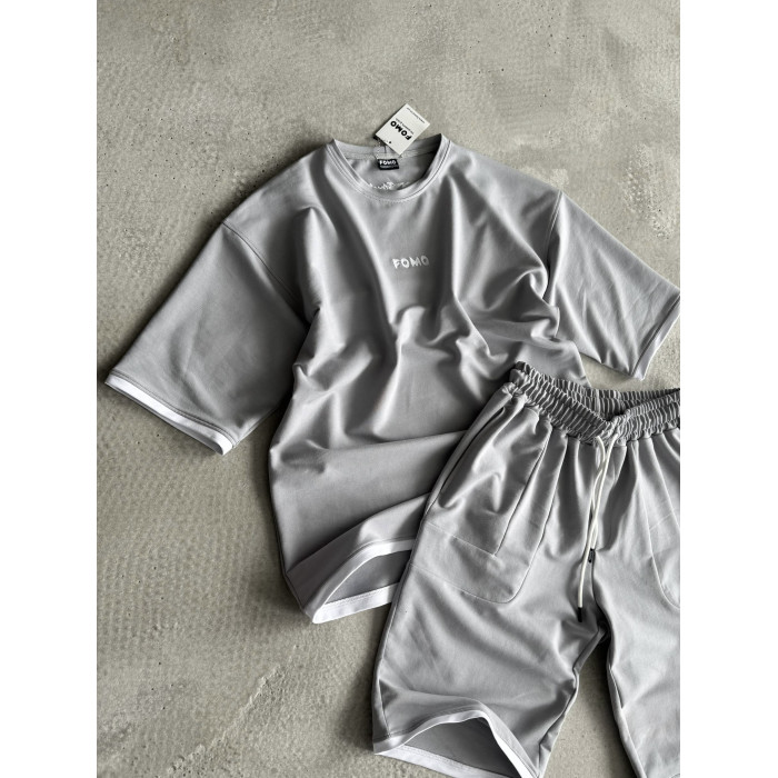 Літній oversize костюм з вишивкою