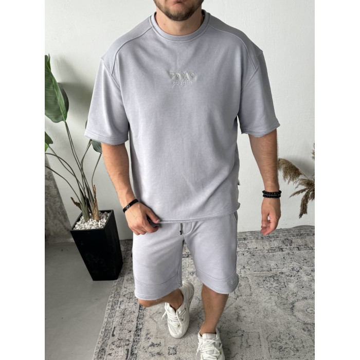 Oversize костюм з вишивкою