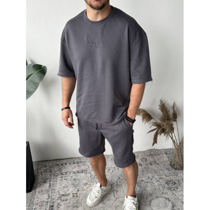 Oversize костюм з вишивкою