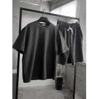 Oversize костюм з акцентними смужками