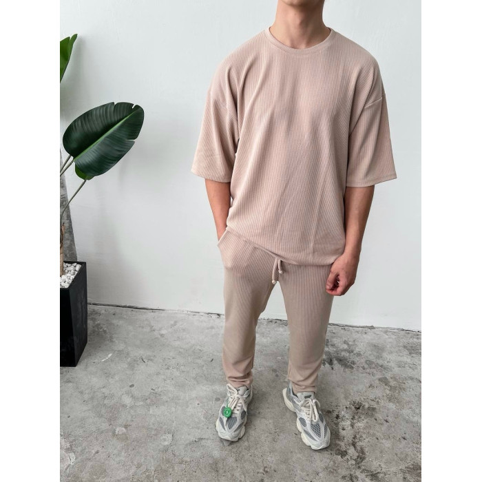 Літній oversize костюм у рубчик