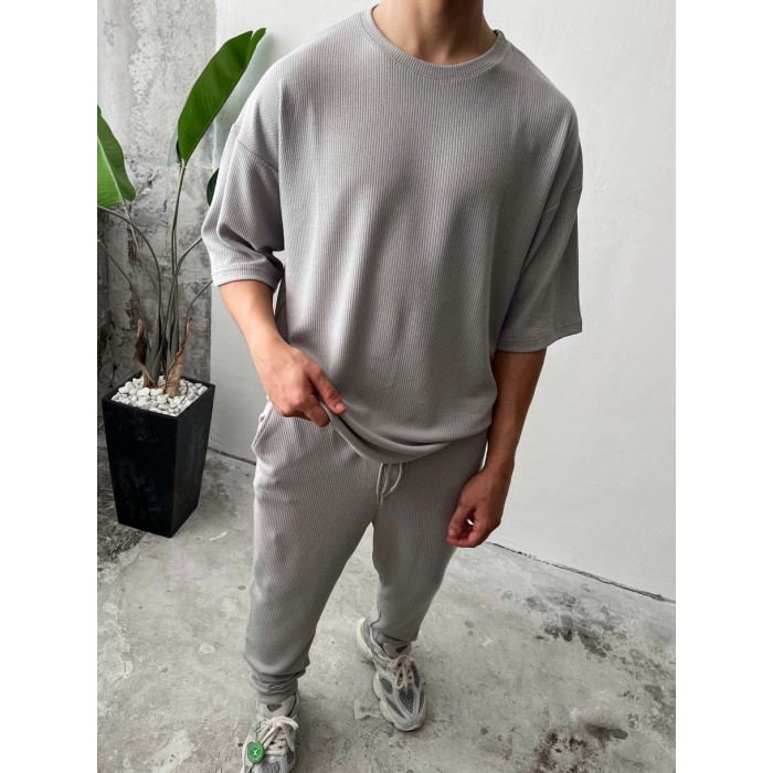 Літній oversize костюм у рубчик