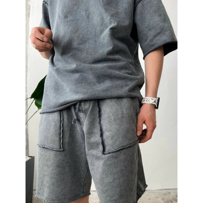 Oversize костюм з акцентними швами