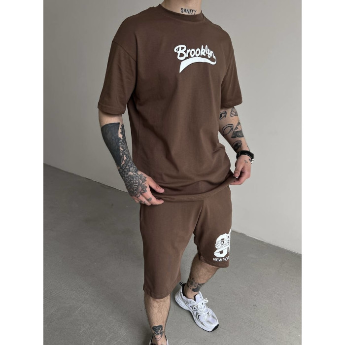 Oversize костюм з принтом