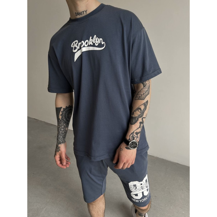 Oversize костюм з принтом