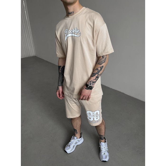 Oversize костюм з принтом
