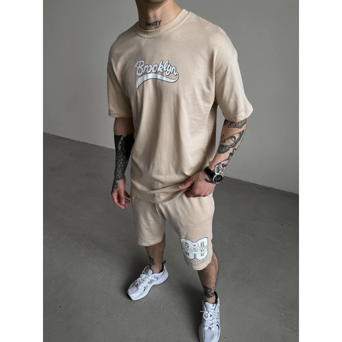Oversize костюм з принтом